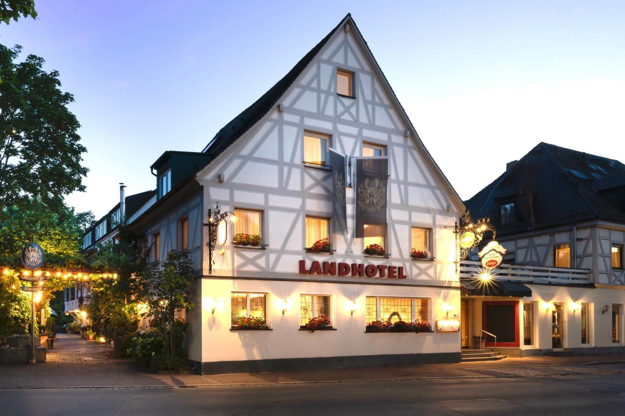 Landhotel 3Kronen Adelsdorf Zewnętrze zdjęcie